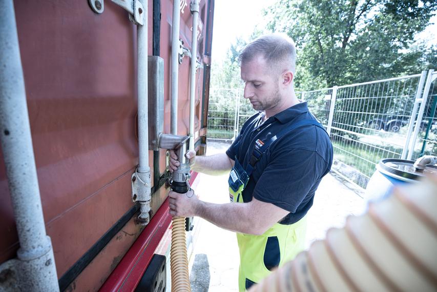 Zusatzleistungen von Gewürzen und Kräutern bei GREIWING Zusatzleistungen von Gewürzen und Kräutern bei GREIWING